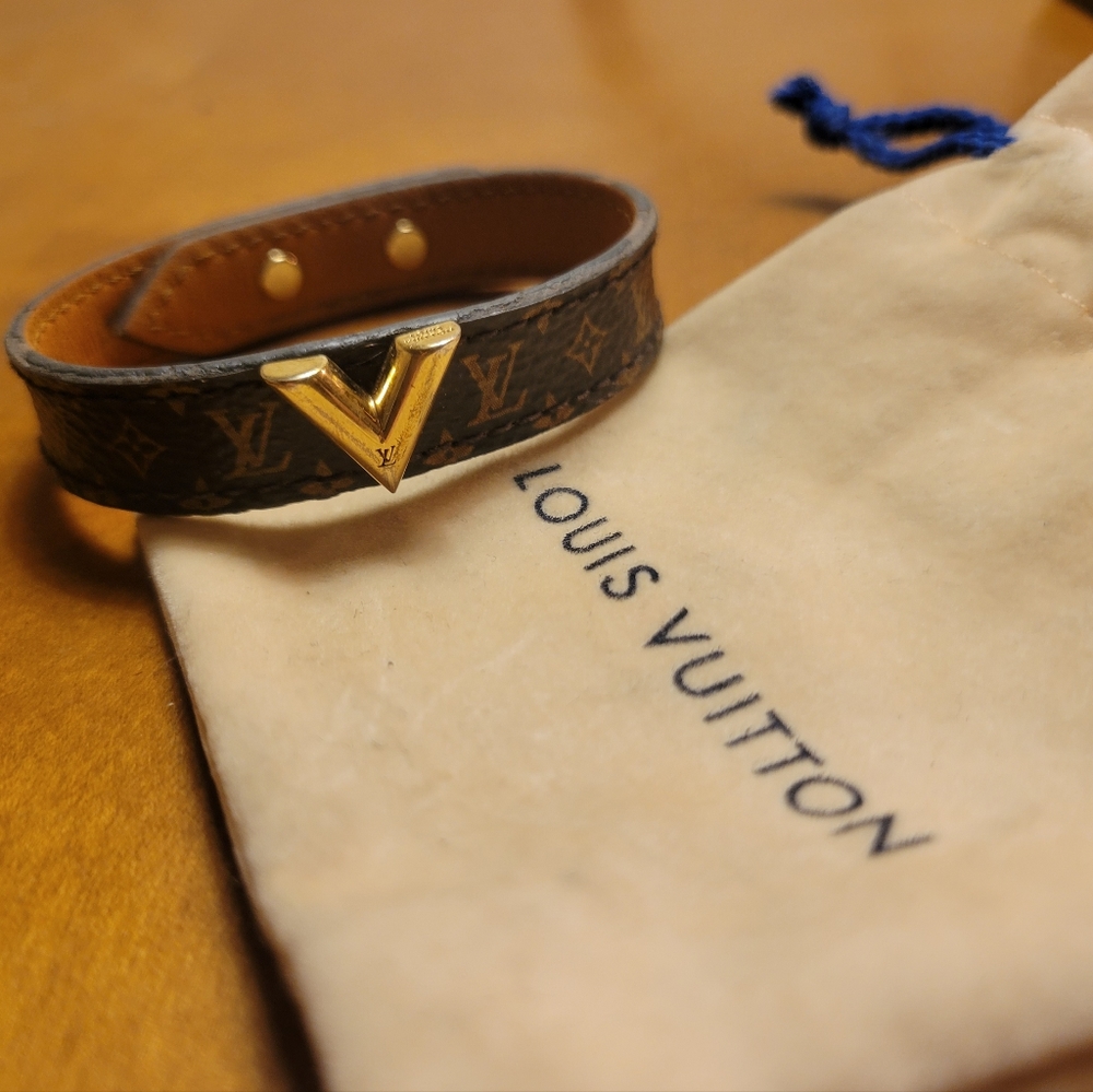Louis vuitton bracelet